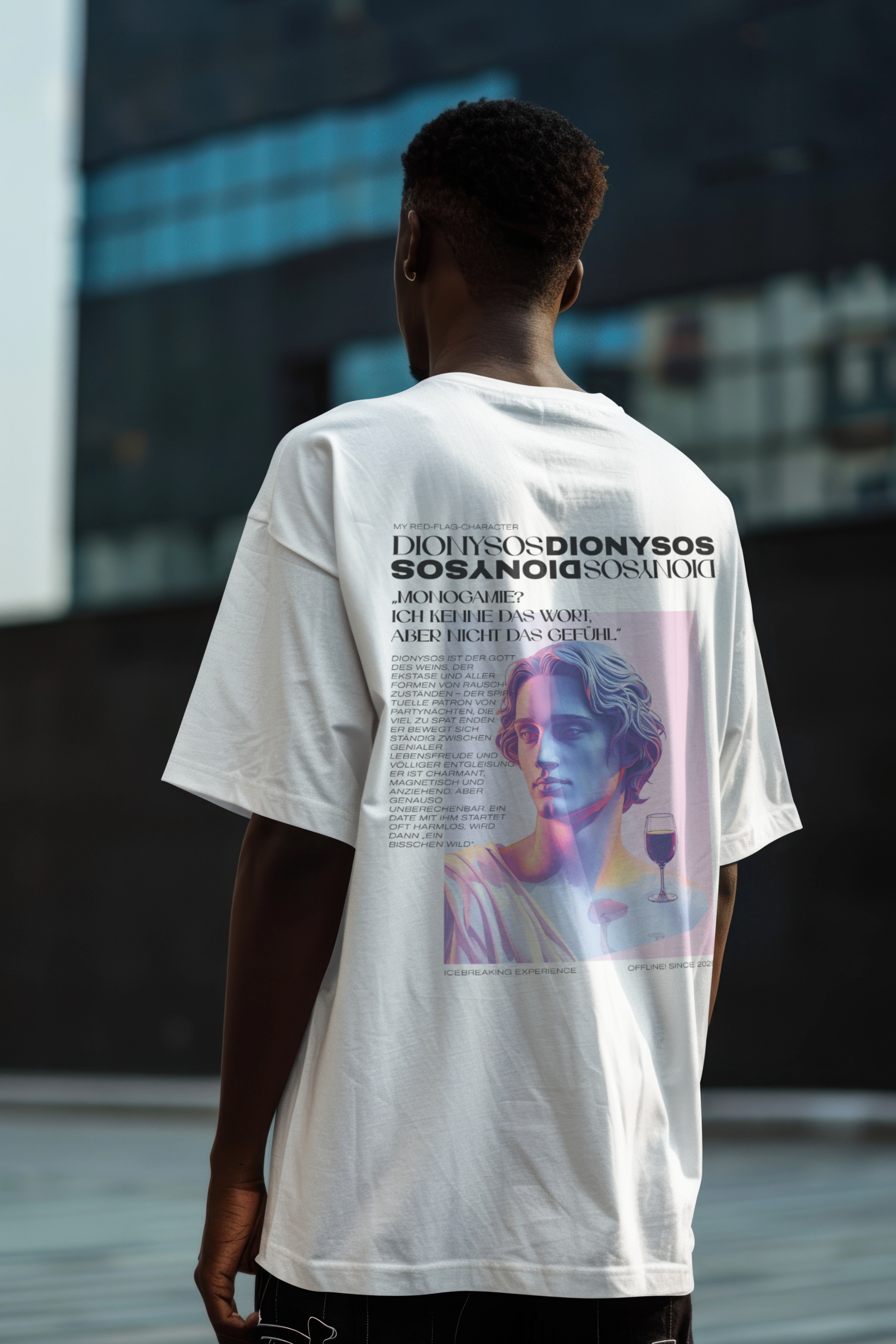 Oversized Shirt – RED-FALG-CHARACTER > Dionysos